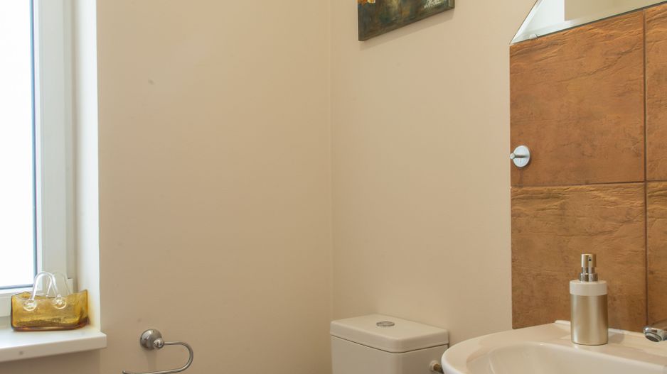 Generoasa si spatioasa - Poză 25