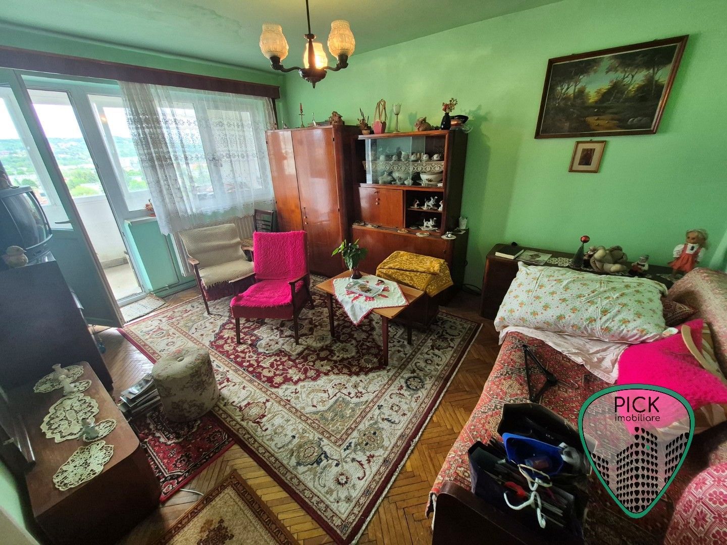 P 1231 - Apartament cu 3 camere în Târgu Mureș, Dâmbu Pietros, hol pătrat - Poză 2