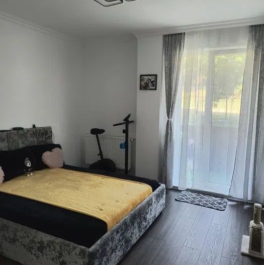 Apartament 3 camere, 2 bai, balcon, Teilor - Poză 3