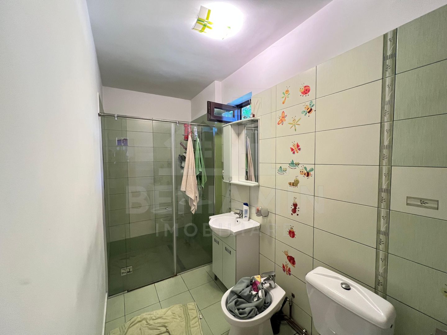 De-Vanzare-Case-16-Camere-400mp-Utili-1100mp-Teren-Sacele-Brasov - Poză 14