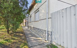 Casă cu 3 camere și teren generos în Battonya - Poză 1