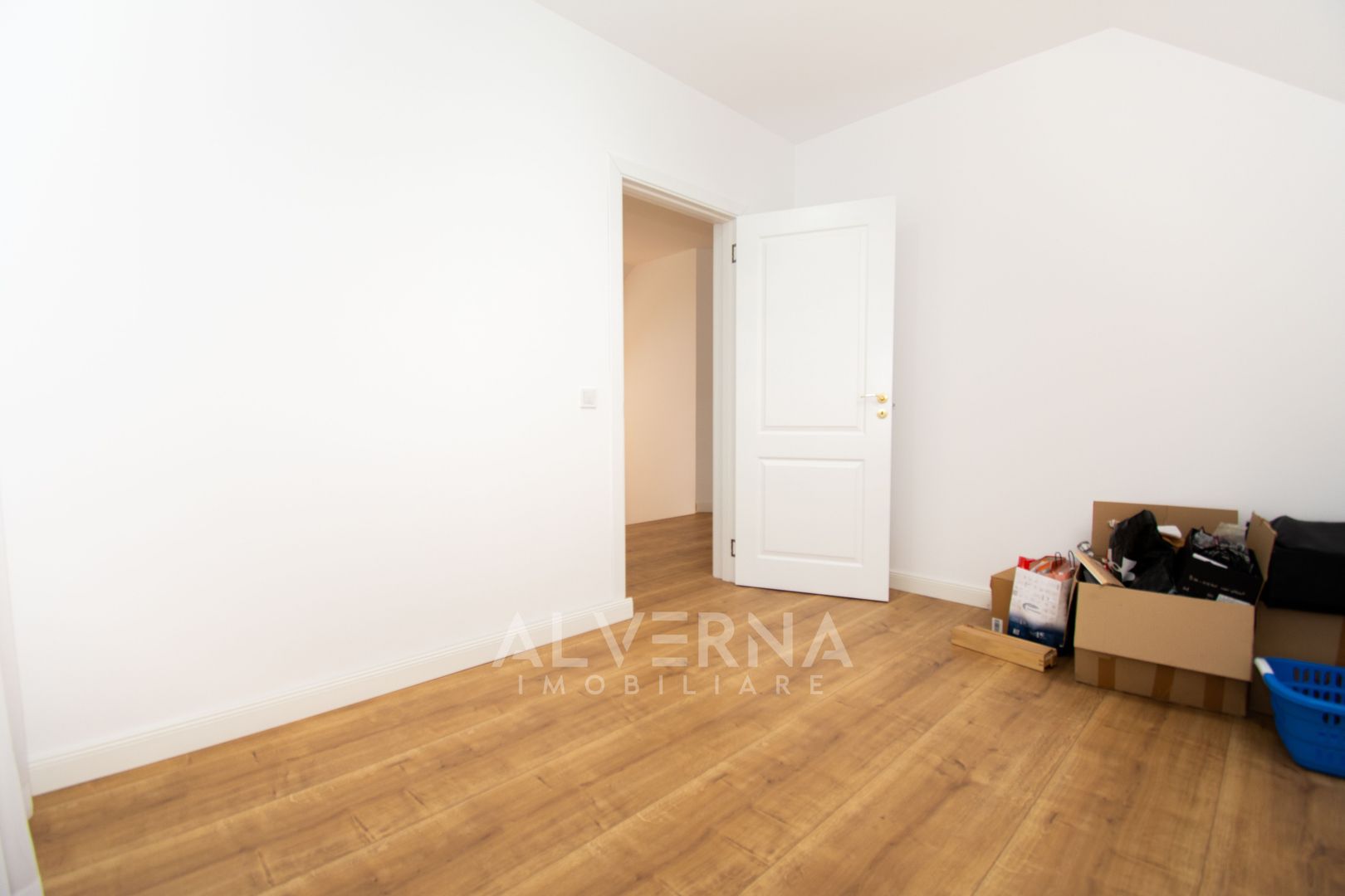 Casa individuala LA CHEIE! 116mp utili + gradina - Tauti / Floresti - Poză 22