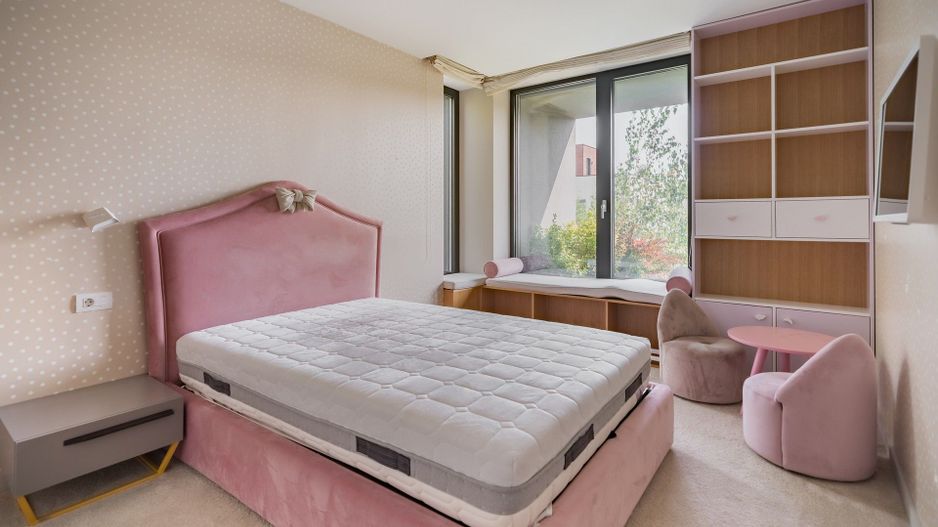Vila cu 6 camere in Amber Gardens - Poză 12
