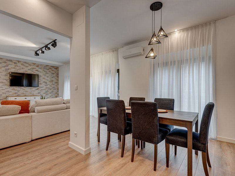 Apartament tip penthouse in Natura Residence, terasa 62 mp, mobilat modern - Poză 17