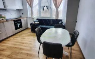 3 Camere decomandate, Parcare, Bulgaria, Piata Oser, Hornbach, Modern - Poză 1