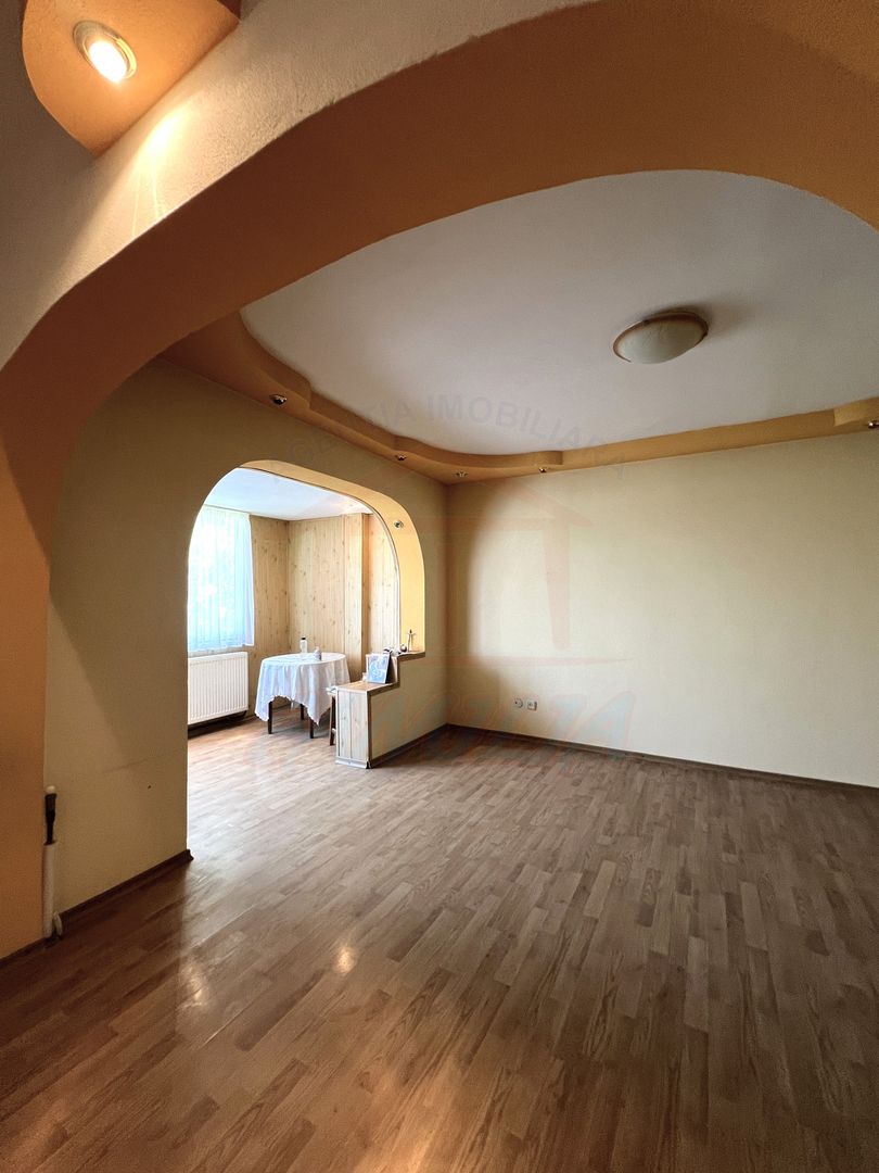Apartament luminos cu 3 camere decomandate, 67 mp, Micro 13 – 62.900 € - Poză 1