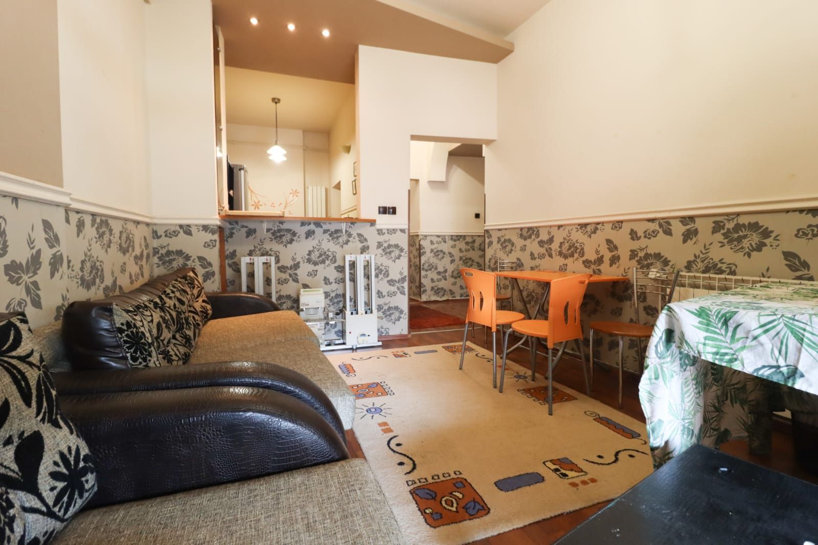 URGENT!, SOLIDA, CONSOLIDATA, BINE COMPARTIMENTATA, CURTE, NEGOCIABIL - Poză 14