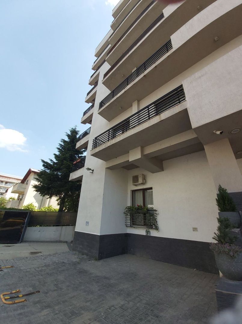 2 camere | Cartierul Francez – Șoseaua Nordului | etaj 1 - Poză 10