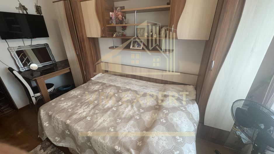 APARTAMENT 3 CAMERE ETAJ 4 VISOI - Poză 18