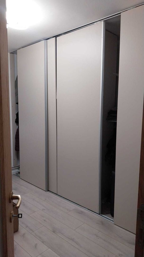 apart 4 cam et 1 Micro 16/renovat/utilat/mobilat - Poză 7