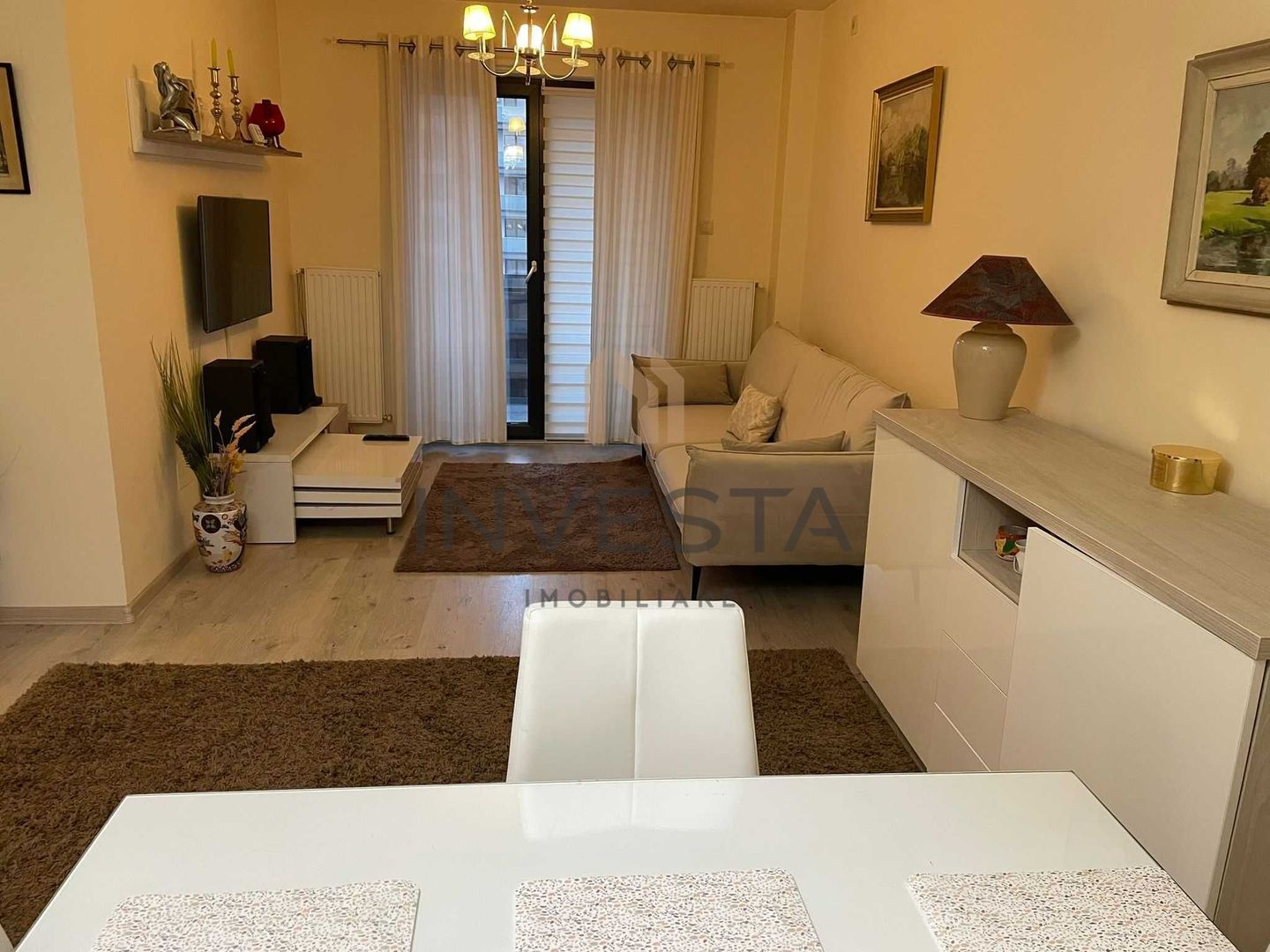 Apartament cu 2 camere decomandate, etaj intermediar, IULIUS MALL! - Poză 1