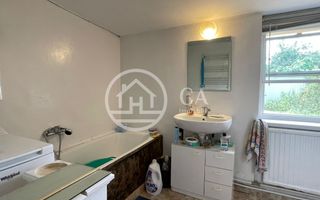 Casă de vânzare cu 3 camere si o anexa in zona Cantemir, Oeadea. - Poză 12