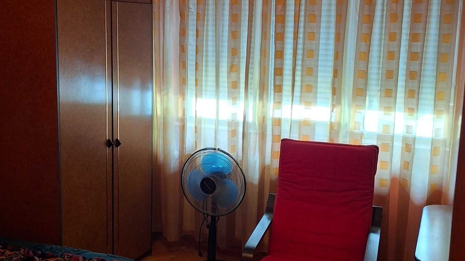 Vânzare 4 camere in Titan- Codrii Neamțului– 2 bai, bloc 4 etaje - Poză 6