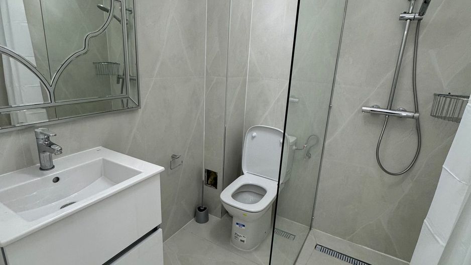Apartament 2 camere Tunari cu CURTE - Poză 10