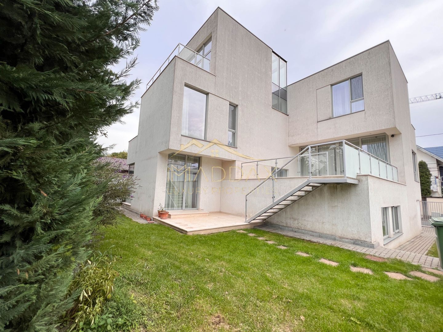 Impressive Villa // Floreasca Lake - Poză 1