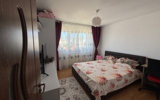 Apartament 2 camere decomandat Craiovita Noua - Poză 1