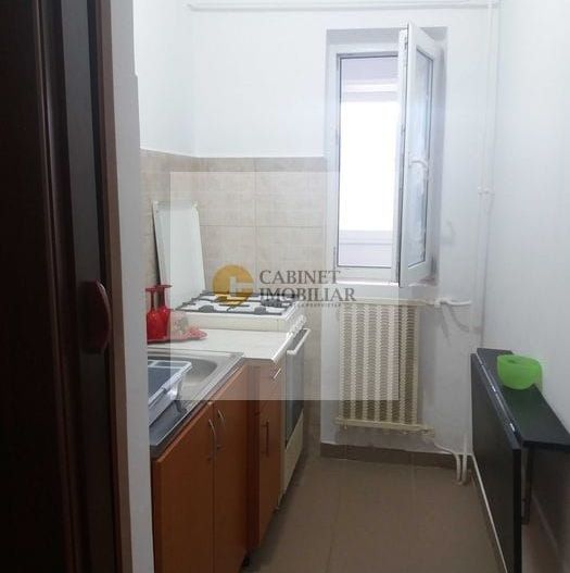 1 camera | 1984 | langa parc si Metrou Crangasi - Poză 4