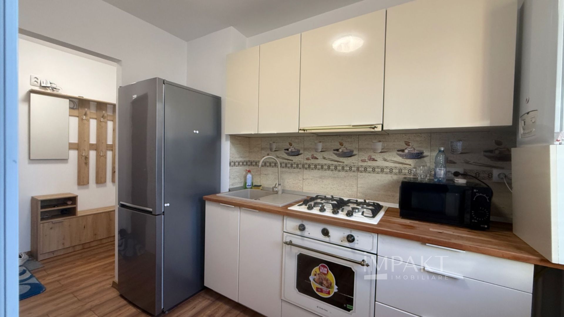 Apartament cu 2 camere semidecomandat etaj 2/4 in Gheorgheni - Poză 3