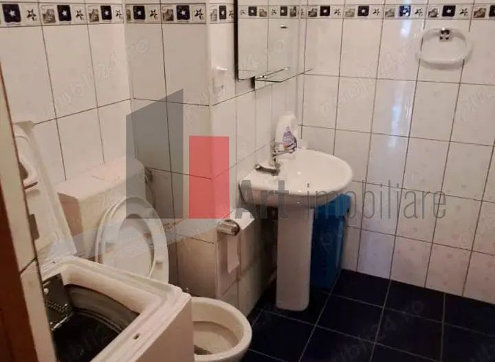 APARTAMENT DE 3 CAMERE  SEBASTIAN - Poză 4