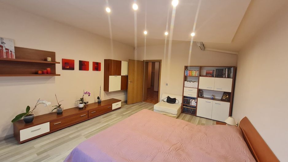 Vila individuala,la 10 min de Piața Victoriei! - Poză 34