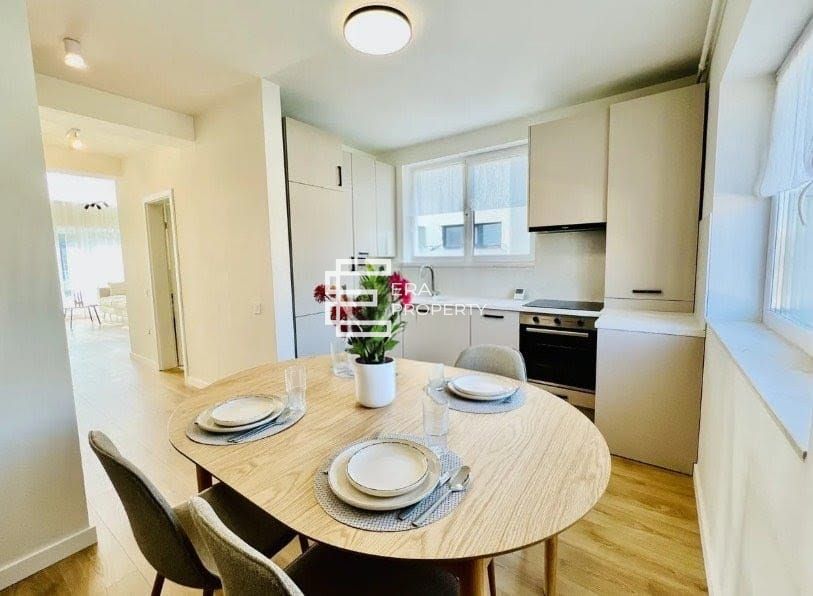 Penthouse de vânzare în Sibiu – 2 camere, mobilat complet, zona Industriala Vest - Poză 2