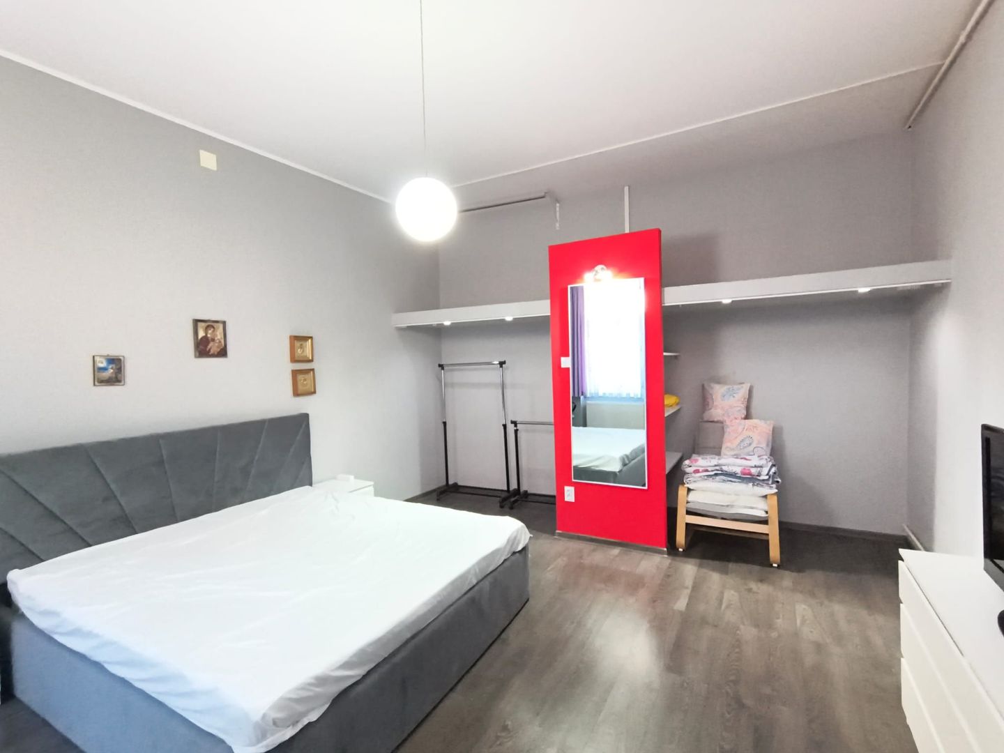 Apartament central, 2 camere, centrala gaz. 390 E/lună. Comision 0 - Poză 7