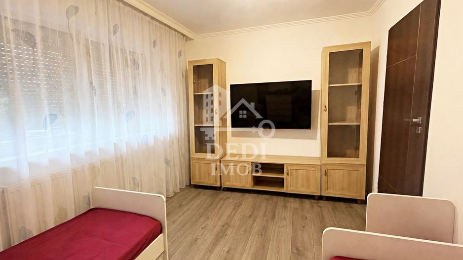 Apartament cu 2 camere de vanzare zona Rogerius, Oradea - Poză 4