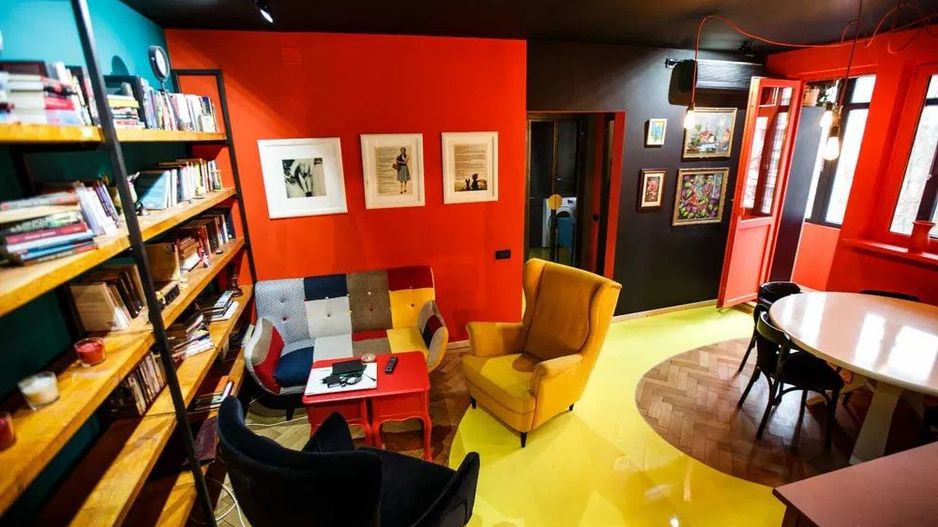 Apartament cochet, doua camere semidecomandat, 1 Mai - Poză 4