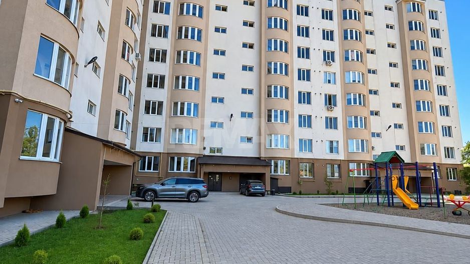 Apartament spațios într-un bloc dat în exploatare, Durlesti - Poză 2