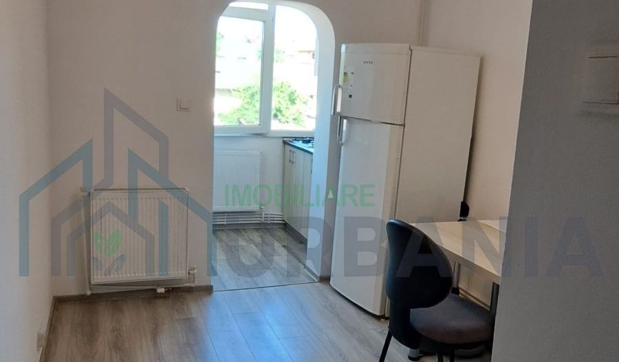Apartament 1 cameră de închiriat, Podu de Fier, Liteni - Poză 3