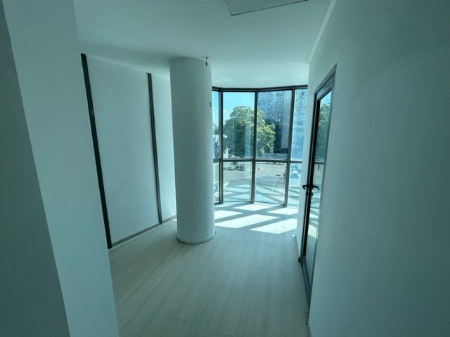 Inchiriere cladire moderna pentru clinica privata sau birouri - Poză 25