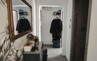 3 camere in Tatarasi, renovat complet! - Poză 3