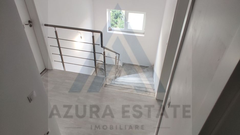 Casa individuala 4 camere 2 bai si teren 573 mp in Bavaria Park - Poză 8
