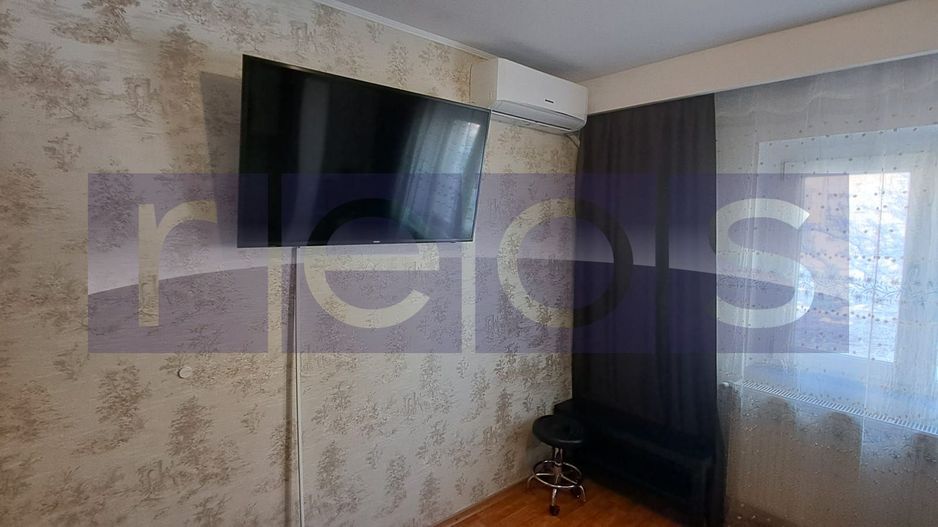 APARTAMENT 3 CAMERE | 75 MP | ETAJ 2 | DECOMANDAT | ROSIORI DE VEDE - Poză 3