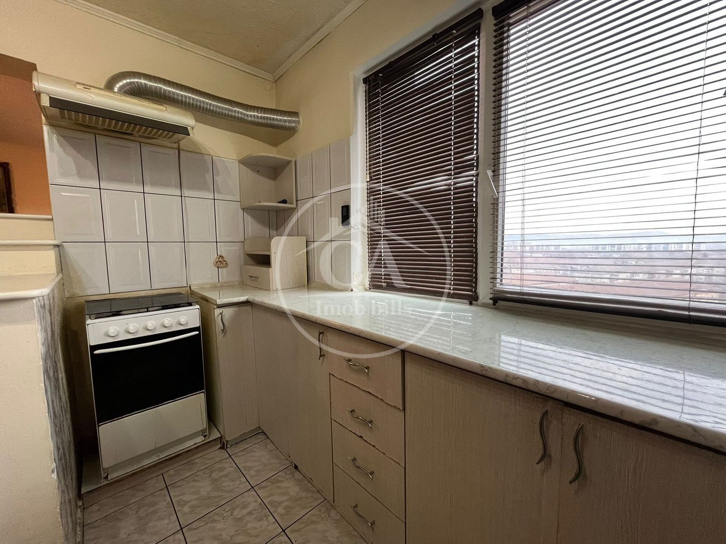 Apartament cu 3 camere de vanzare în Zona Nufărul, Oradea - Poză 8