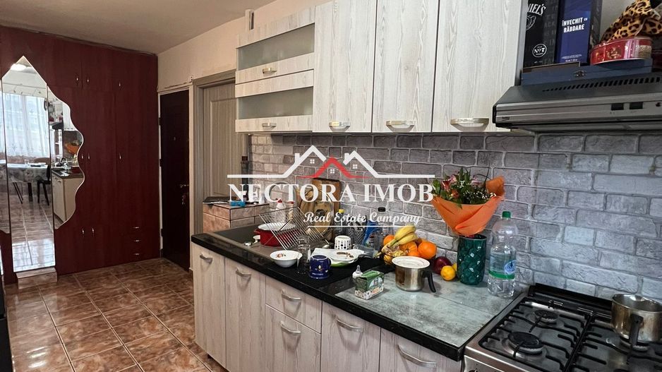 NECTORA IMOB-Apartament 2 camere, Zona Decebal, tip PB, 43 mp+balcon - Poză 5