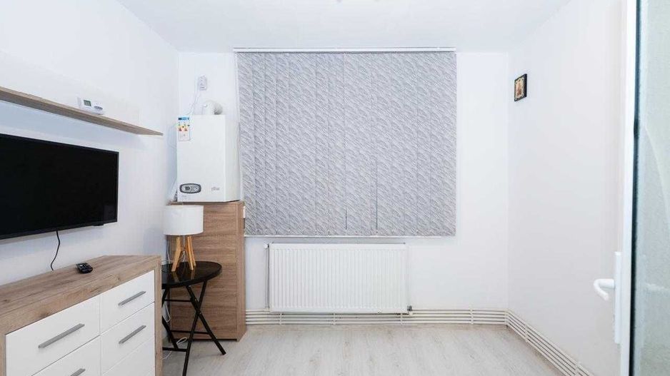 Garsoniera renovata - Micro 19 ,parter,renovata - Poză 2