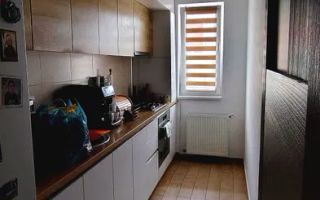 Vanzare apartament cu 2 camere-Zona Parc Poligon - Poză 1