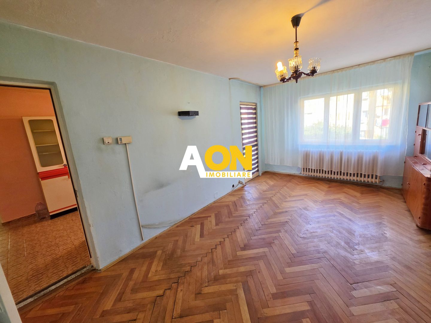 Apartament 2 camere, decomandat, etaj 2, Cetate, zona Kaufland - Poză 5