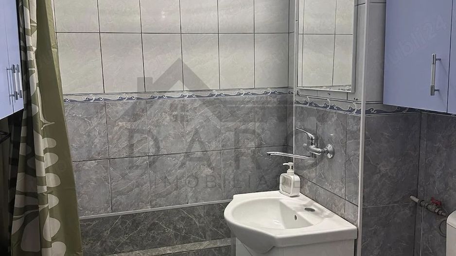 Dau in chirie apartament 2 camere - Poză 9