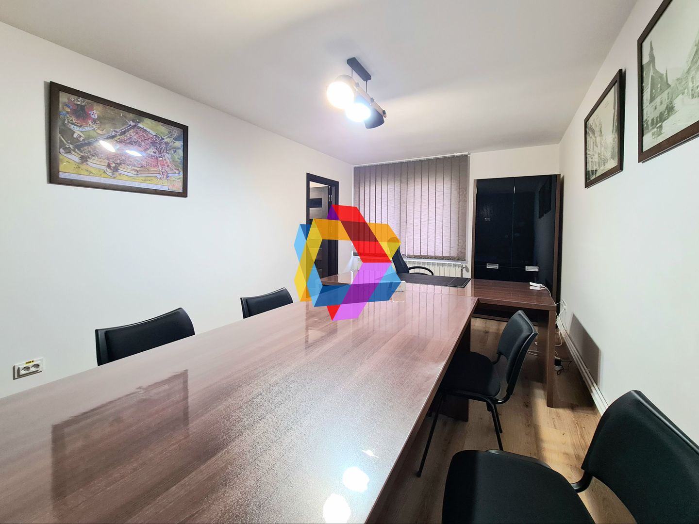 Spatiu birouri de închiriat Brasov - 90 mp  # spatii-comerciale-brasov.ro - Poză 1