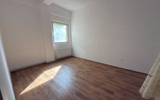 Casa individuala  *  14 camere *  1550 mp teren  * - Poză 10