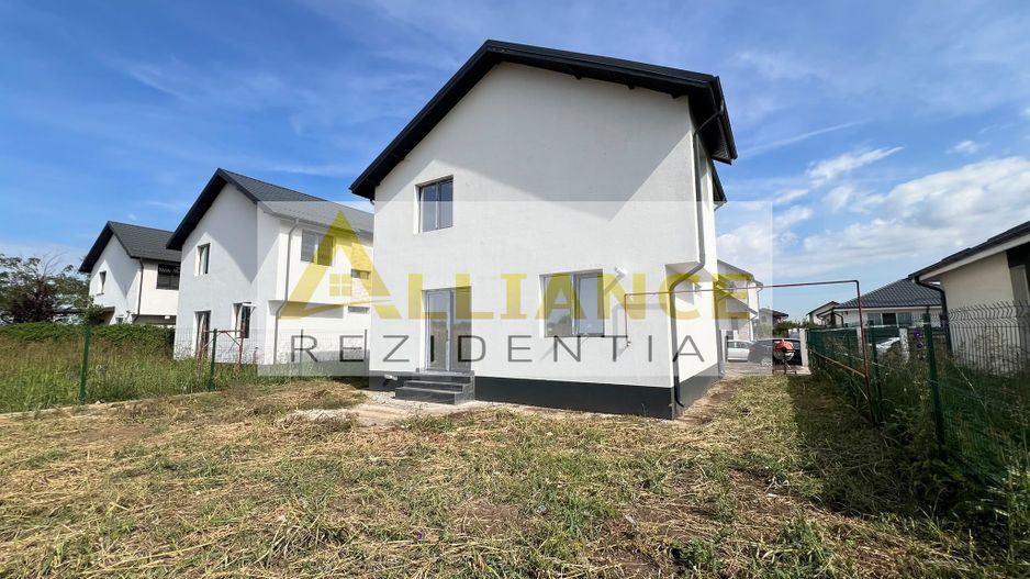 Vila de vanzare-4 camere-2 bai-Teren 350 MP - Poză 4