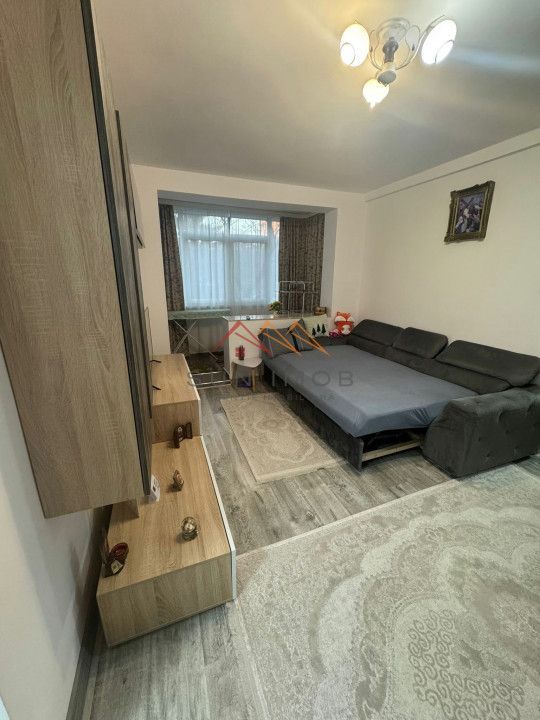 Apartament 2 camere, renovat recent, totul nou, mobilat si utilat - Poză 1