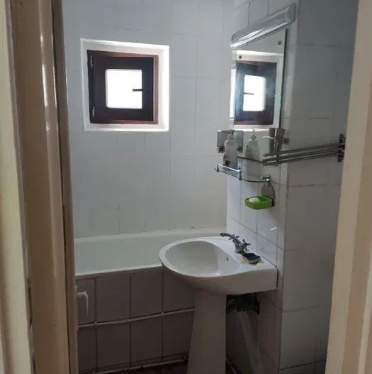 Apartament 3 camere, Micro 17 - Poză 3