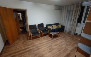 Apartament 3 camere, etaj 3/4, centrala proprie, bloc reabilitat, Titan - Poză 1