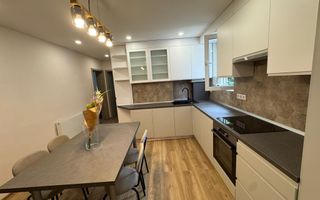 Apartament cu 3 camere, 66mp, Zona Semicentral - Poză 8