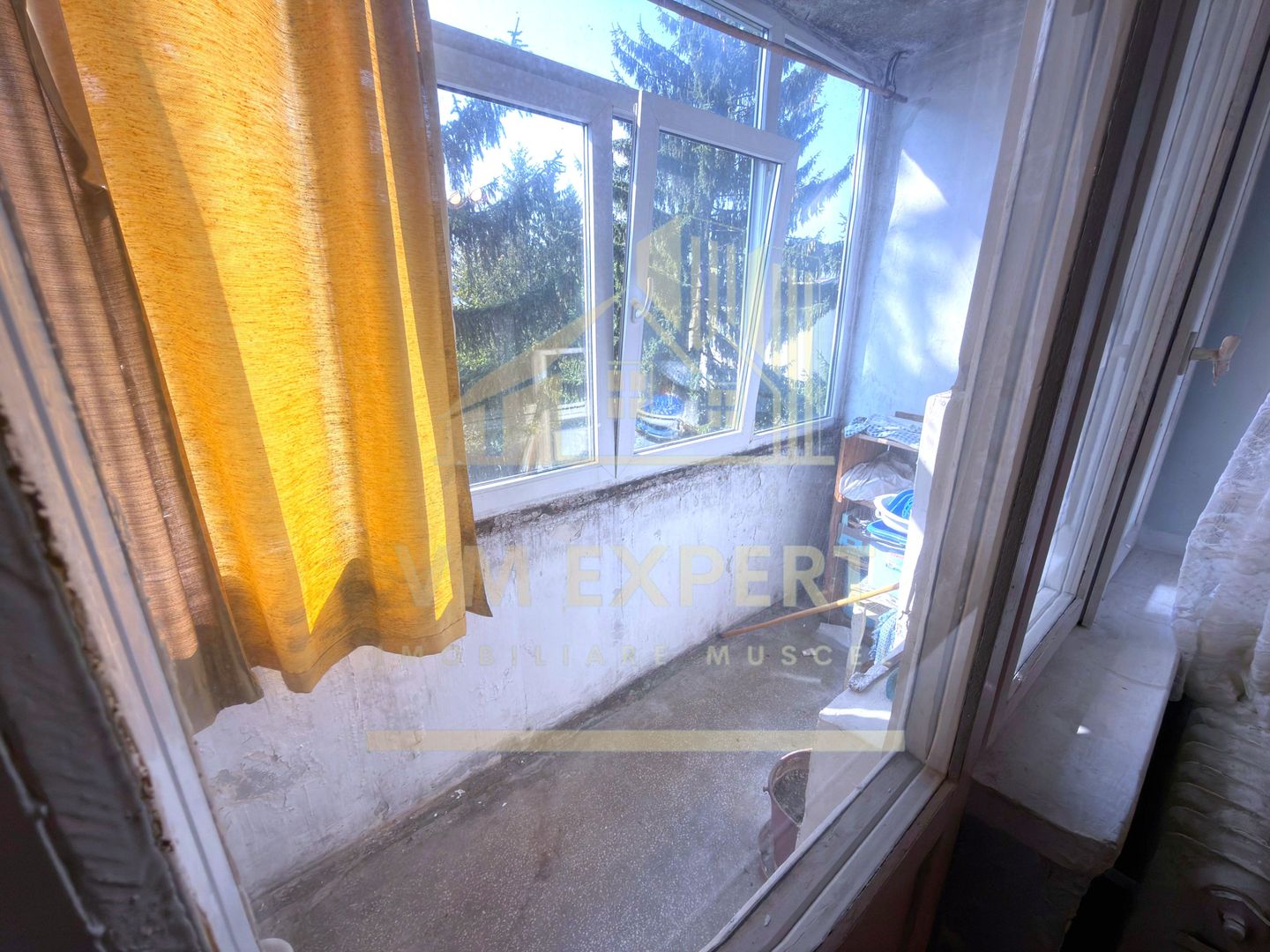 APARTAMENT 3 CAMERE ETAJ 4 CAMPULUNG - Poză 13