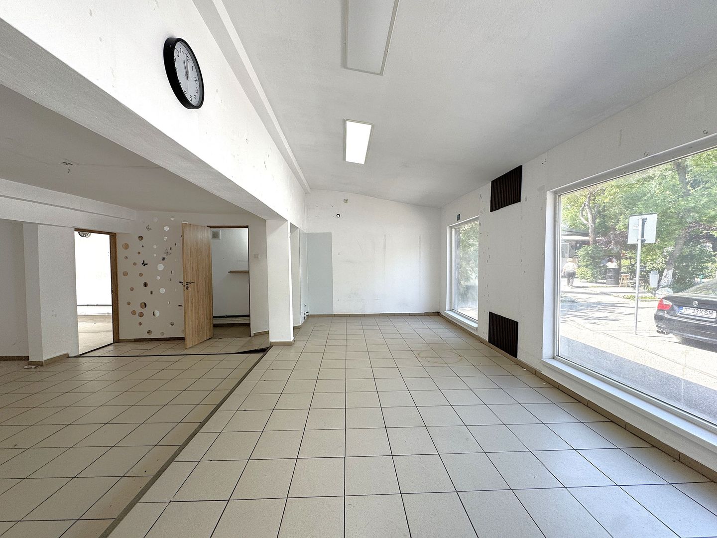Spatiu Comercial | Piata Covasna | Berceni | parcare | COMISION 0% | - Poză 4