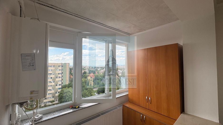 Garsonieră 31 mp-Str. Soarelui-Renovată-Mobilată-Vedere panoramica - Poză 9